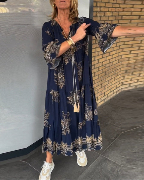 Loose-Fitting Vintage V-neck Dress